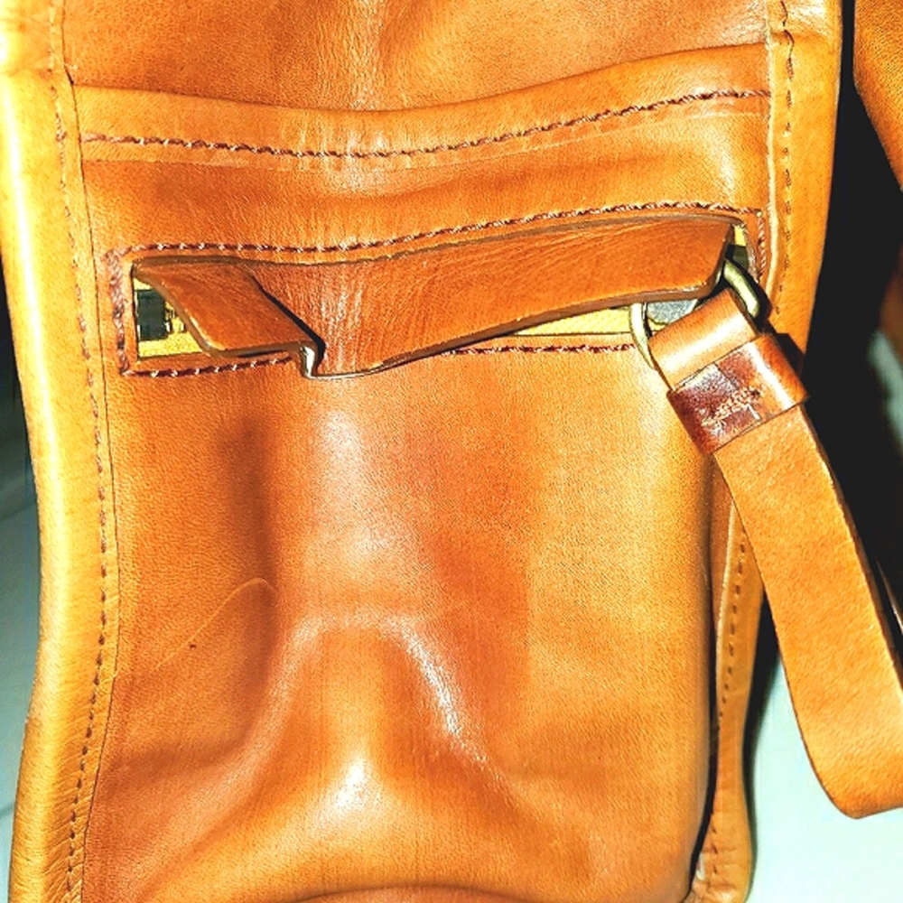 🤎💛New Cole Haan Medium Leather Tote Bag💛🤎 - Picture 3 of 14